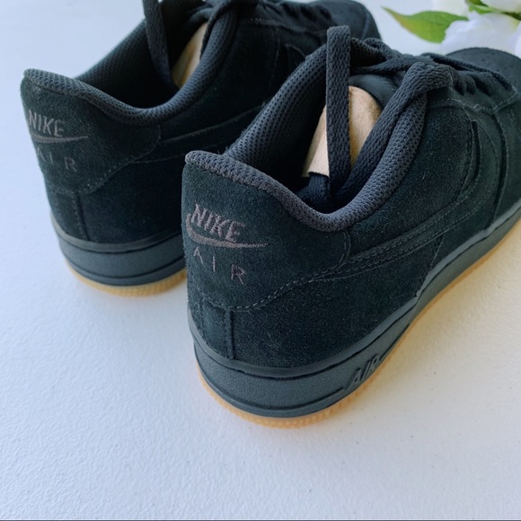 Nike Air Force 1 Prem Black Suede NWT - Picture 7 of 9